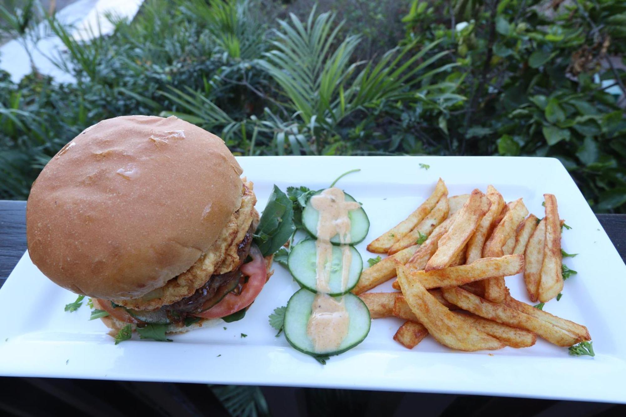 Bali At Scenic Haven Lodge In Hartbeespoort Eksteriør bilde