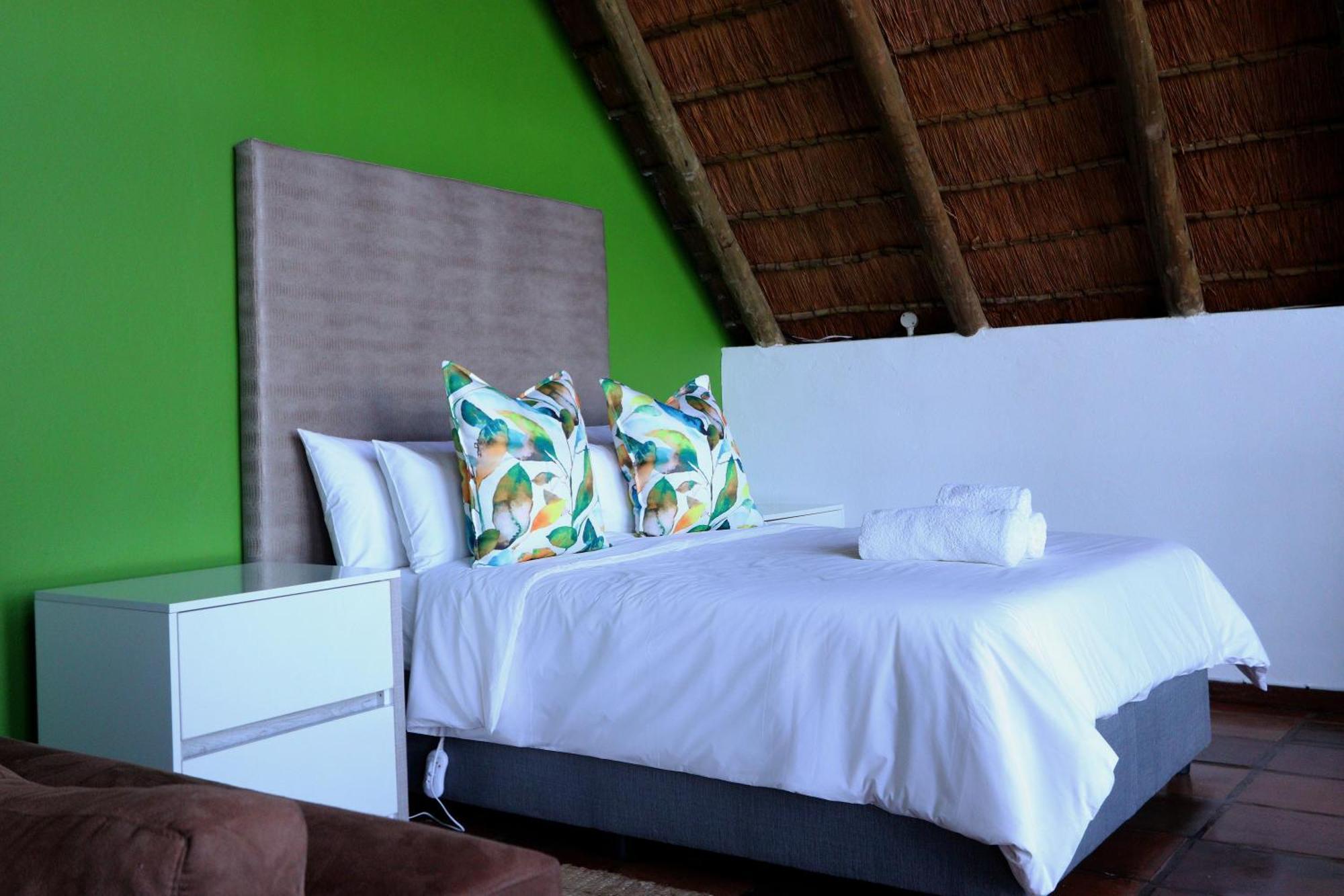 Bali At Scenic Haven Lodge In Hartbeespoort Eksteriør bilde