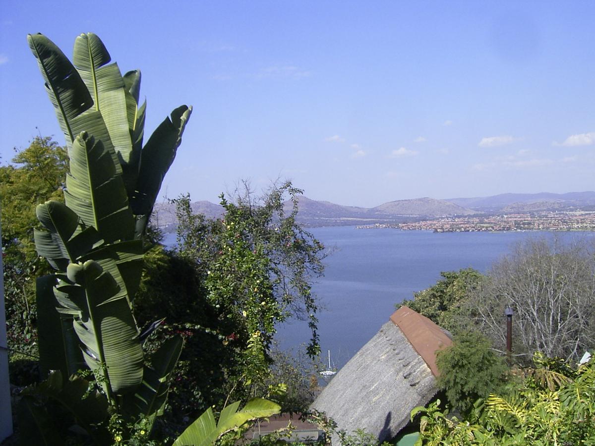 Bali At Scenic Haven Lodge In Hartbeespoort Eksteriør bilde